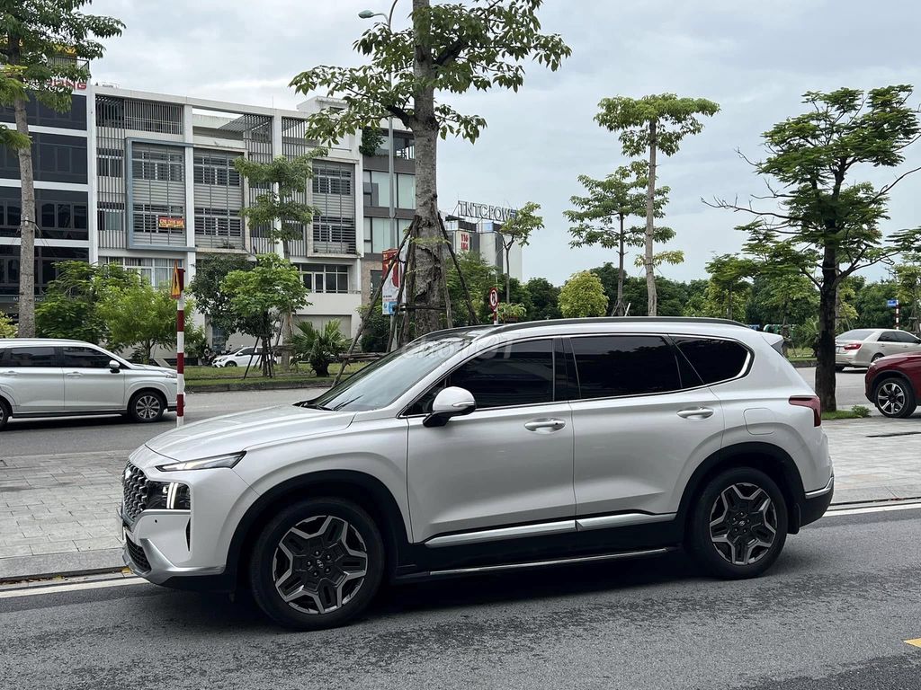 Bán xe Hyundai SantaFe Dầu Cao cấp 2.2L HTRAC 2021. Mua bán Ô tô tại Quận Lê Chân Hải Phòng được đăng bởi Bùi Anh Thư hình 1