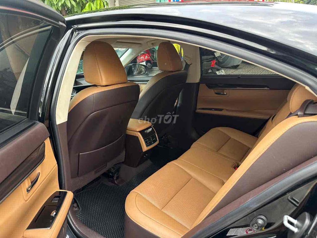 Lexus ES 250 2017 67000 km. Mua bán Ô tô tại Quận 7 Tp Hồ Chí Minh được đăng bởi auto thanh tâm  hình 10