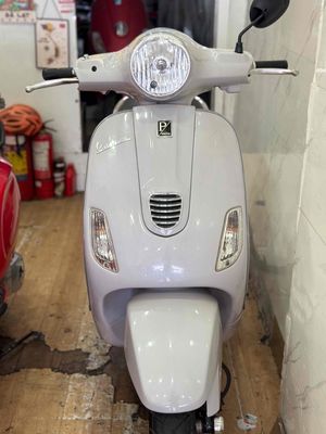 Piaggio Vespa LX125 3Vie 2014 . BSTP Chính Chủ. Mua bán Xe máy tại Quận Phú Nhuận Tp Hồ Chí Minh được đăng bởi Ngọc Huy
