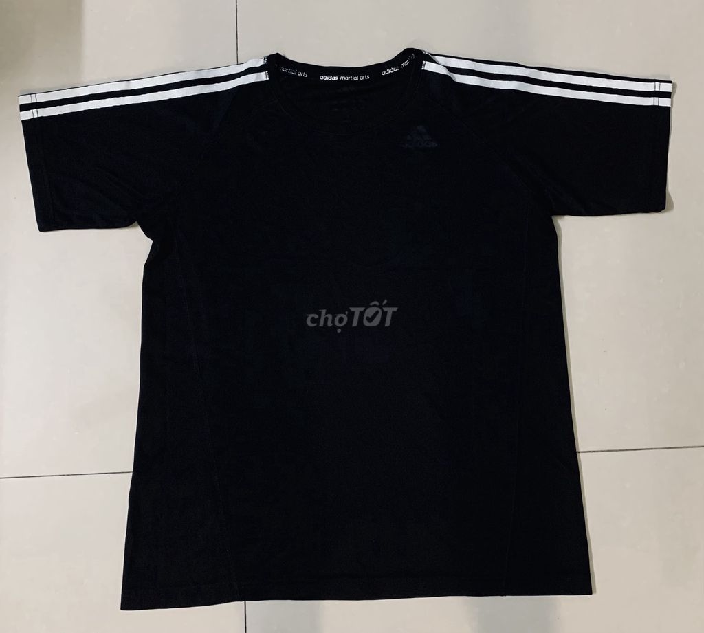 Áo thể thao chính hãng Adidas/ Size M/ Mới 97%. . Mua bán Quần áo tại Quận Tân Bình Tp Hồ Chí Minh được đăng bởi Phạm  hình 1