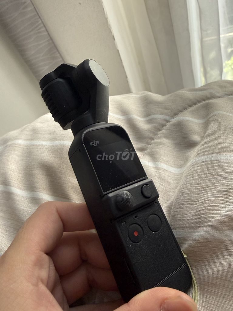 Máy quay DJI Pocket 2 Đen. Mua bán Máy ảnh, Máy quay tại Quận 1 Tp Hồ Chí Minh được đăng bởi Daisy hình 1