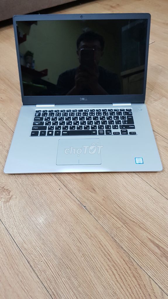 Dell Inspiron 7570 i7-8550U-Nvidia  940MX 4G-15.6". Mua bán Laptop tại Quận Hoàng Mai Hà Nội được đăng bởi Trần Quang Quỳnh hình 1