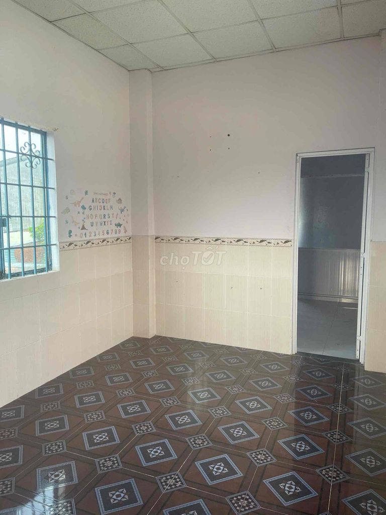 Дом 1 этаж с мансардой, 2 спальни, Long Phuoc, 10 минут от Vinhomes