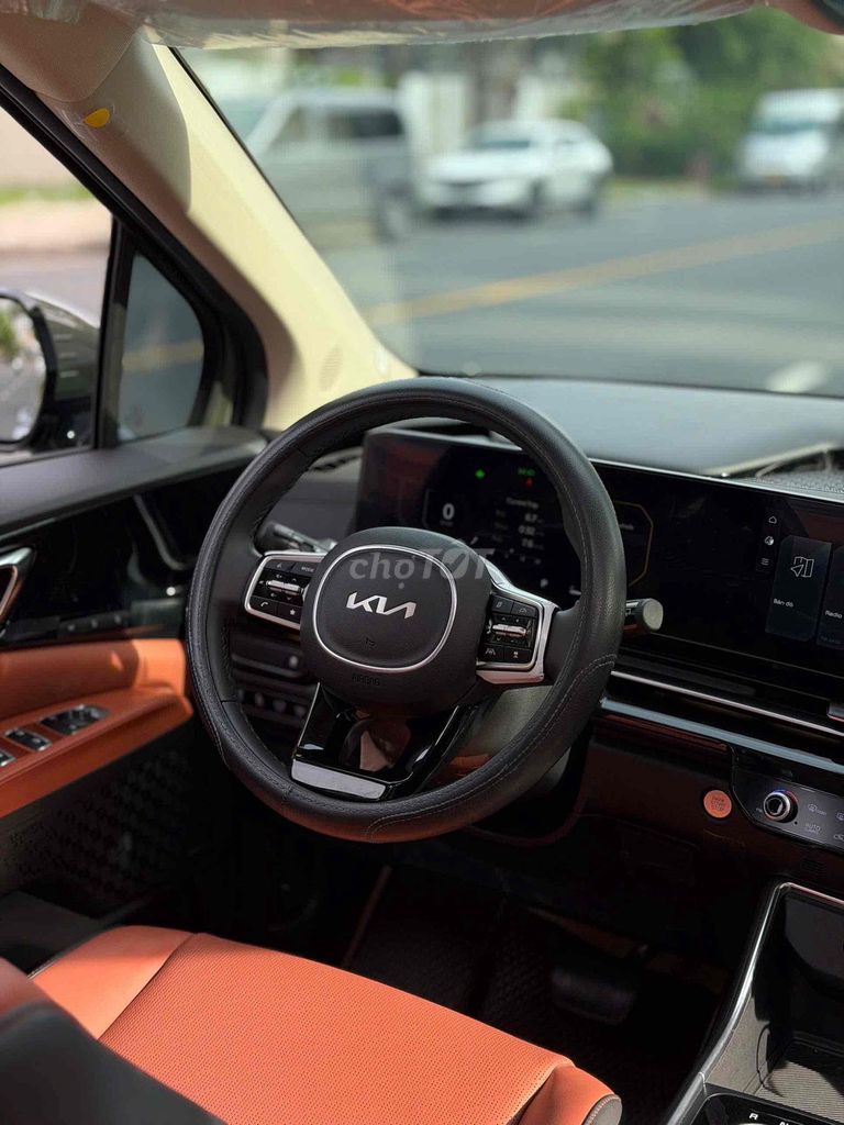 Carnival Signature 2.2 form 2025 odo mới 20.000km. Mua bán Ô tô tại Quận 1 Tp Hồ Chí Minh được đăng bởi Nguyên hình 3