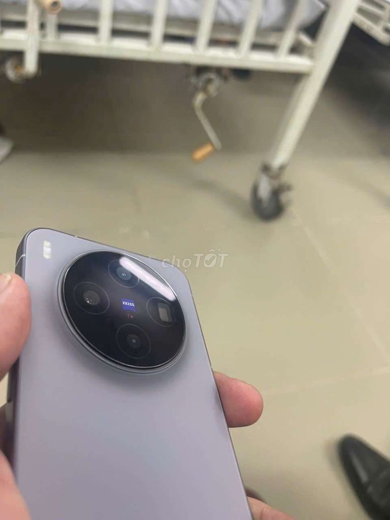 Vivo X300 tím 512GB 12GB. Mua bán Điện thoại tại Huyện Nhà Bè Tp Hồ Chí Minh được đăng bởi kênh so sad hình 1