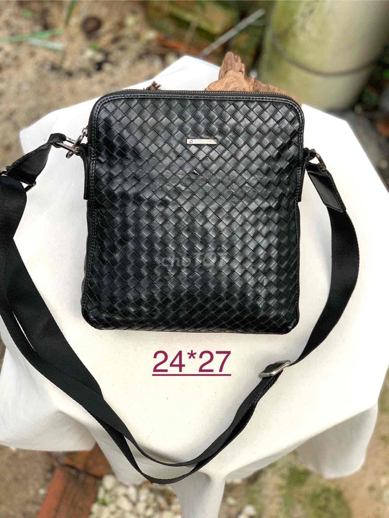 Đeo chéo BOTEGA size 24x24 vân đan cực đẹp