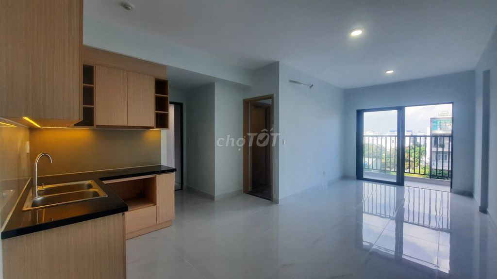 Cho thuê Lovera Vista 65m2 2PN+2WC có rèm giá 6,5 tr/tháng