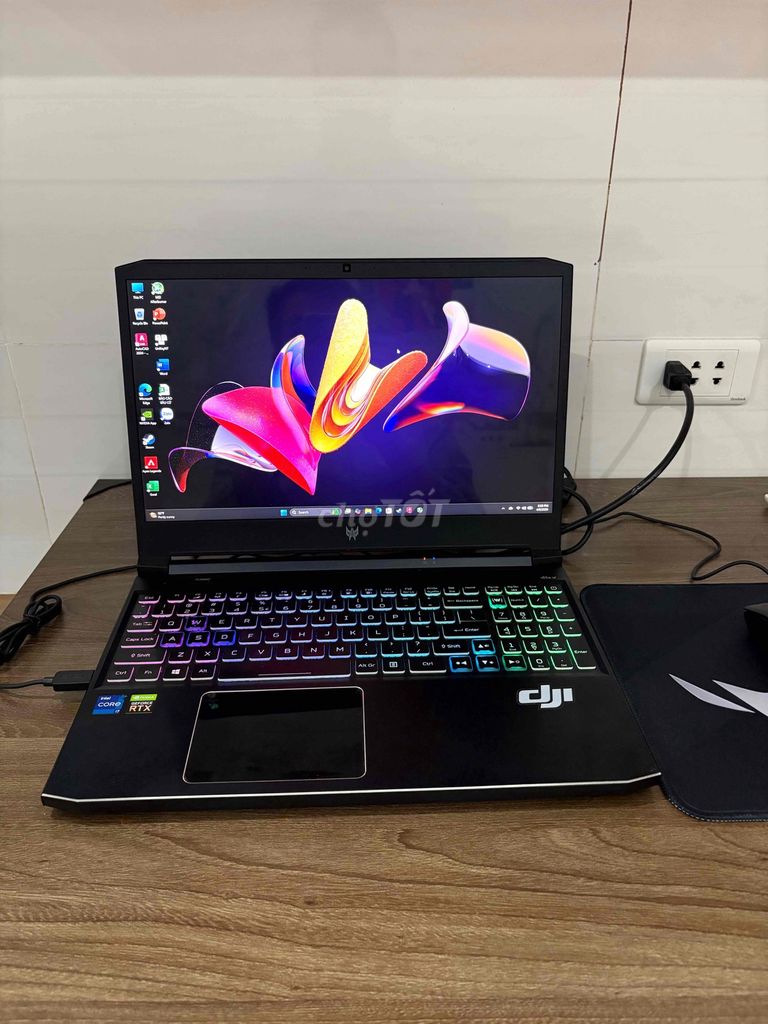 Acer Predator Helios 300 i7-11800H 16GB/512GB. Mua bán Laptop tại Huyện Bắc Tân Uyên Bình Dương được đăng bởi Hai Truong hình 1