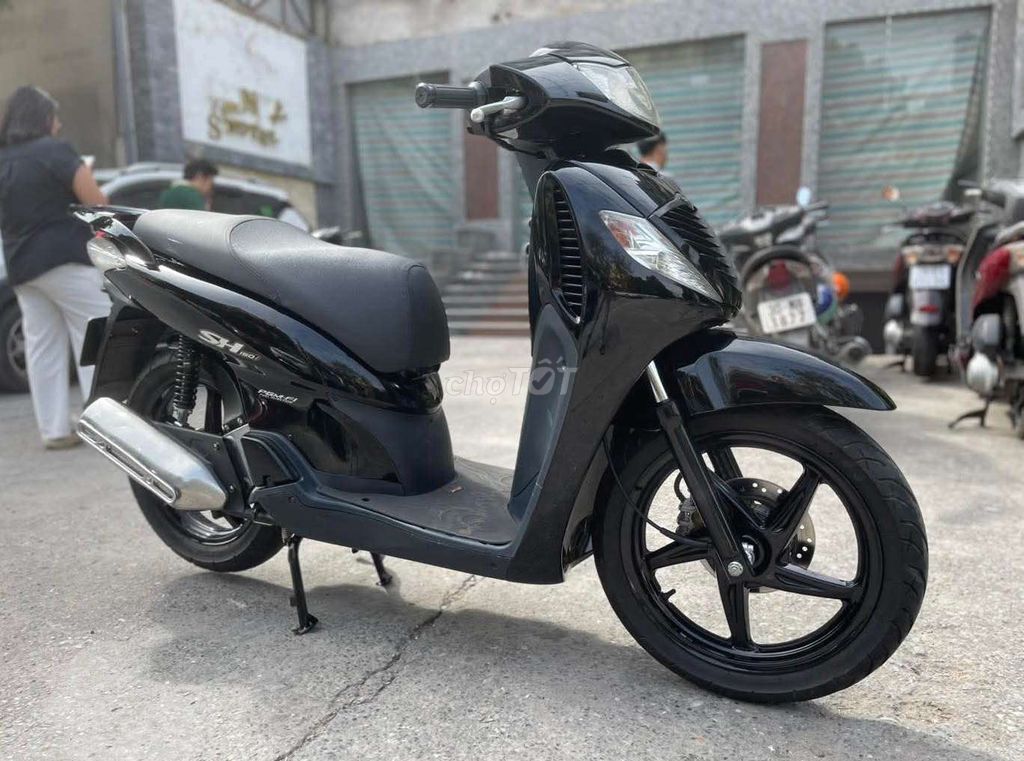 Honda sh 150i đen sport biển Hà Nội chính chủ. Mua bán Xe máy tại Quận Ba Đình Hà Nội được đăng bởi Duong hình 1