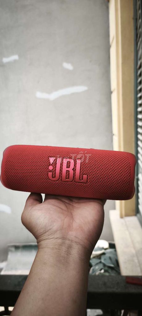 Loa Bluetooth JBL Flip 6 Đỏ 99%. Mua bán Tivi, Âm thanh tại Quận Thanh Xuân Hà Nội được đăng bởi Tuyên hình 1