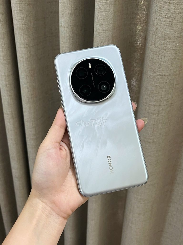 Honor Magic 7 Pro Xám 16.1Tb Quốc tế sài full. Mua bán Điện thoại tại Quận Tân Bình Tp Hồ Chí Minh được đăng bởi Đỗ đình cư hình 1