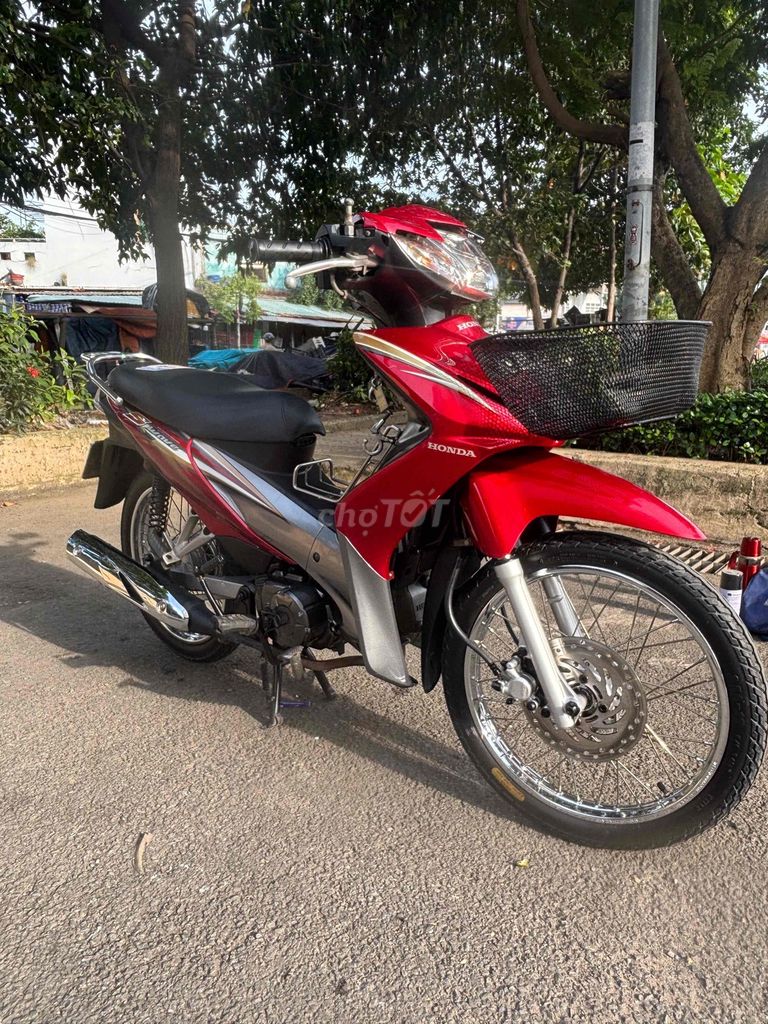 Honda Wave màu Đỏ. Mua bán Xe máy tại Huyện Hóc Môn Tp Hồ Chí Minh được đăng bởi Thanh hình 3