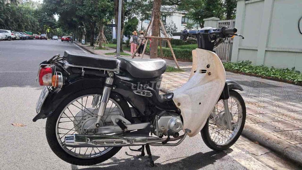 xe máy cub 50cc biển hà nội . xe máy êm và bốc .. Mua bán Xe máy tại Quận Hai Bà Trưng Hà Nội được đăng bởi bùi hữu liêm  hình 1