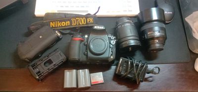 Nikon d700 cũ full pk, 85mm 1.8G, tamron 28-200
