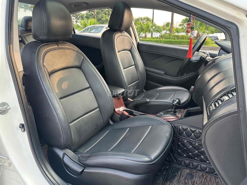 Kia K3 2015 1.6 AT - 120000 km 1 chủ bao zin chêch. Mua bán Ô tô tại Quận Hoàng Mai Hà Nội được đăng bởi A công hình 9