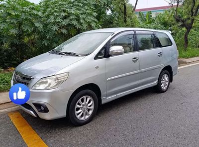 Toyota Innova 2014 E Bản đủ