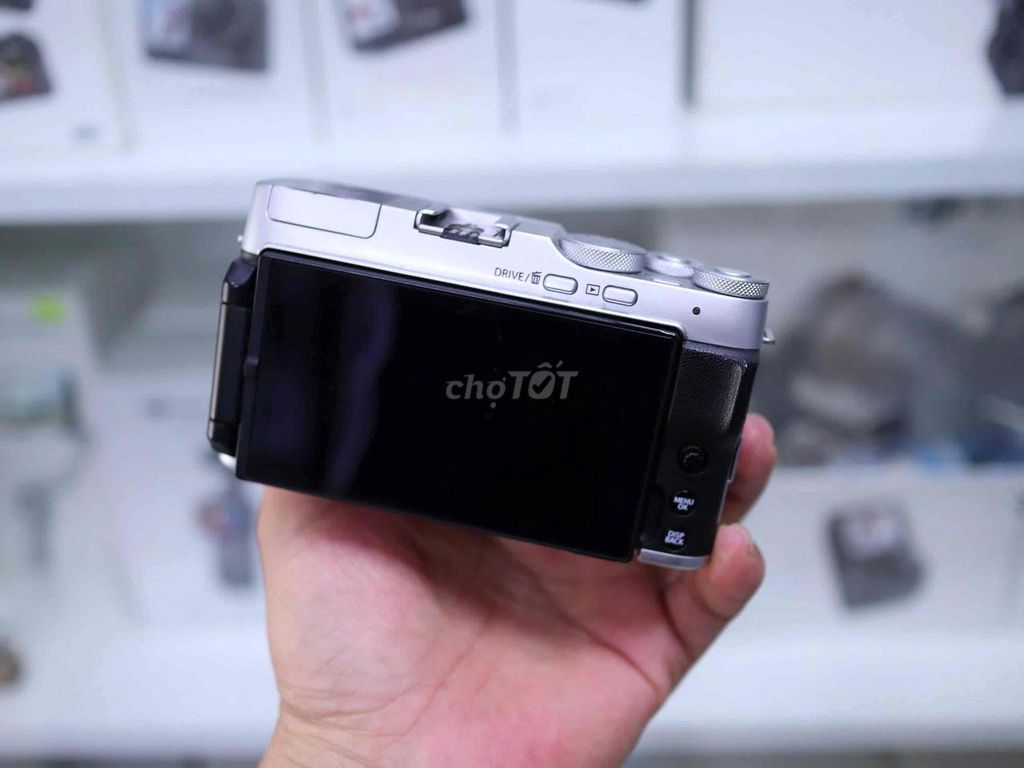 Máy ảnh Fujifilm XA7 15-45 OIS Bạc. Mua bán Máy ảnh, Máy quay tại Thành phố Thủ Dầu Một Bình Dương được đăng bởi Chinh Lee hình 1