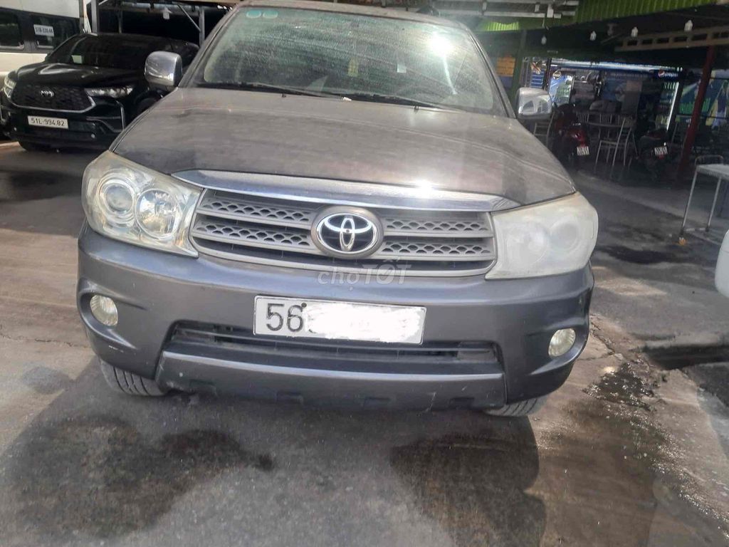 Toyota Fortuner 2010 2.5G - 150000 km. Mua bán Ô tô tại Quận 7 Tp Hồ Chí Minh được đăng bởi Khánh Linh hình 1