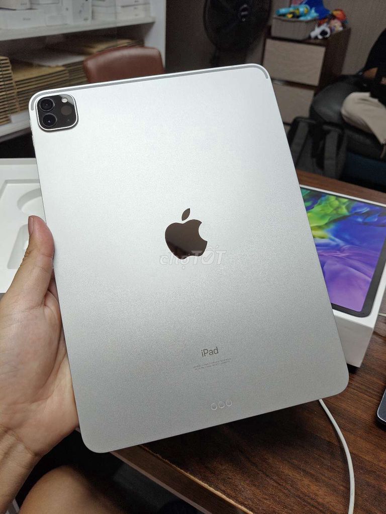 Ipad pro 2020 128 zin keng pin 88