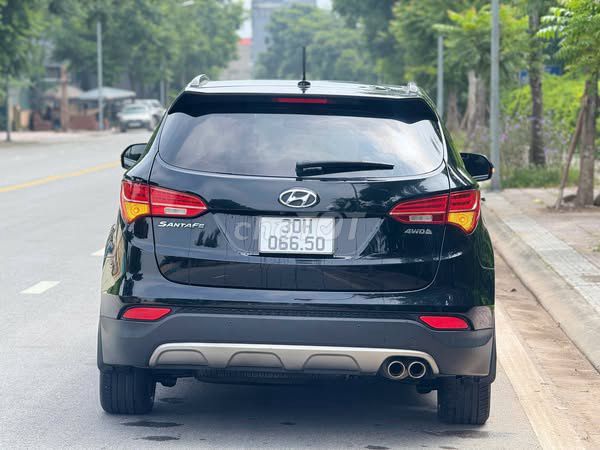 Santafe full 2015 odo 9v km chuẩn. Mua bán Ô tô tại Quận Long Biên Hà Nội được đăng bởi Vũ Việt Hoàng hình 3