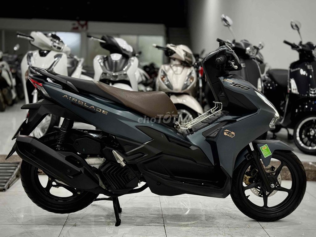 AirBlade160 2024 Lướt chính chủ ký ( Hỗ trợ GÓP ). Mua bán Xe máy tại Thị xã Phú Mỹ Bà Rịa - Vũng Tàu được đăng bởi Cửa Hàng Xe Máy Phú Mỹ hình 6