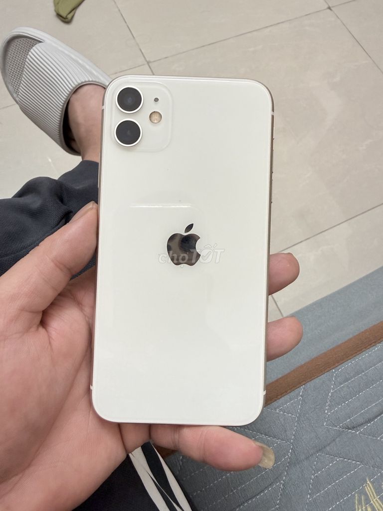 Bán 11 thường. Mua bán Điện thoại tại Huyện Gia Lâm Hà Nội được đăng bởi A long hình 1