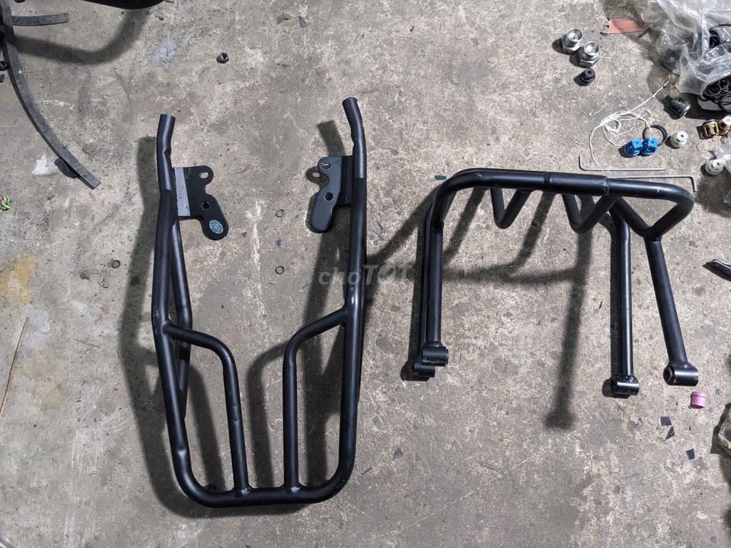 Cảng sau xe PG1, khung đỡ đầu đèn xe. Mua bán Phụ tùng xe tại Quận 12 Tp Hồ Chí Minh được đăng bởi Tuyền hình 1