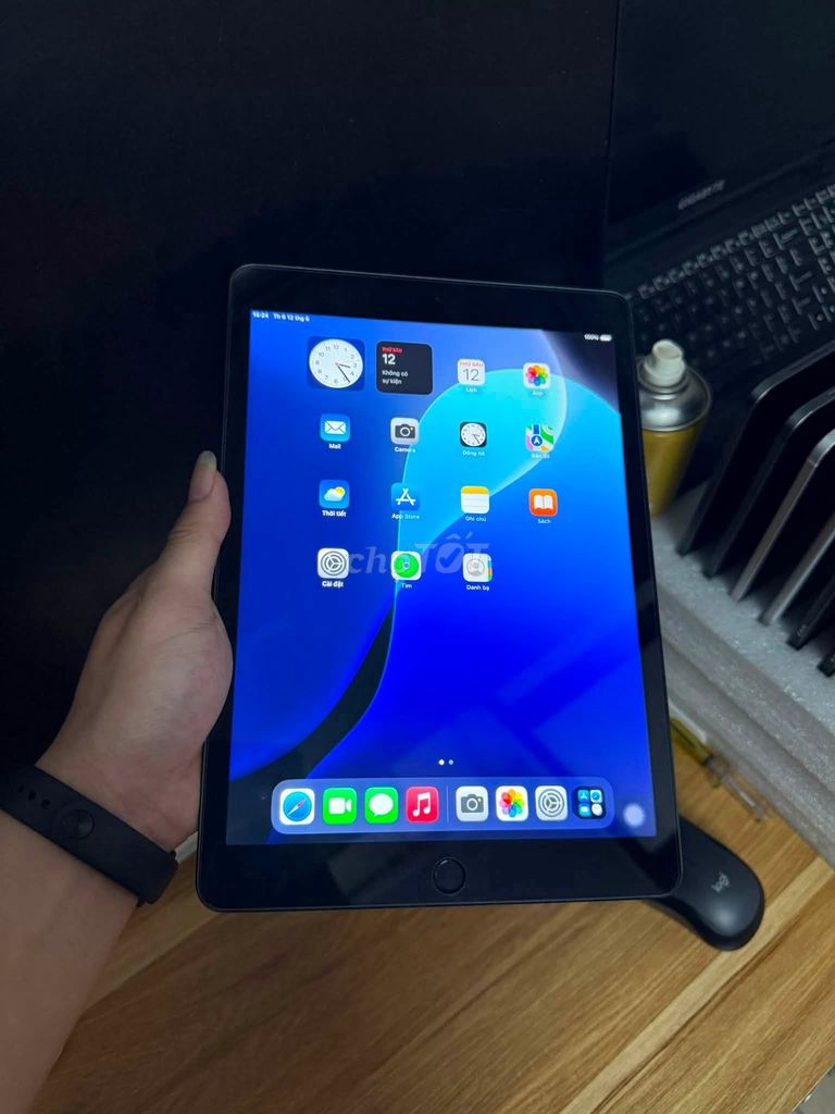 Apple iPad Gen 9 64GB Xám Nguyên zin. Mua bán Máy tính bảng tại Quận 10 Tp Hồ Chí Minh được đăng bởi Hội Đồ Điện Tử hình 1