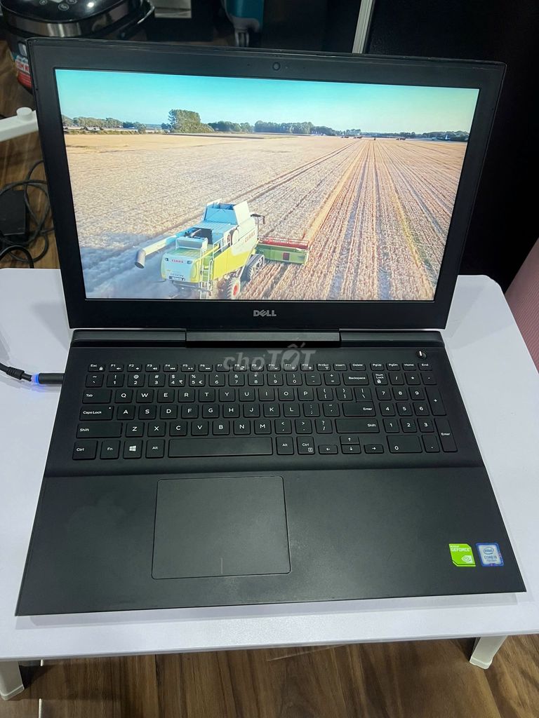 DELL N7567 I5 6300HQ 8GB SSD128GB+500GB GTX1050Ti