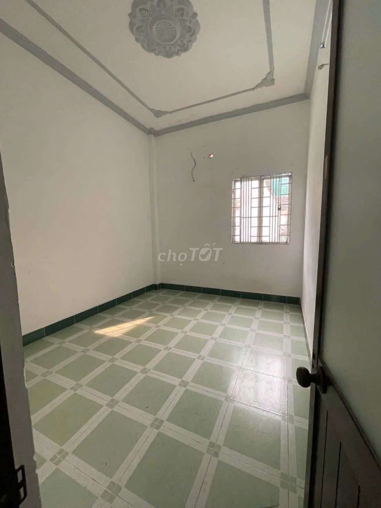 Дом в переулке 2,5м, Куан 8