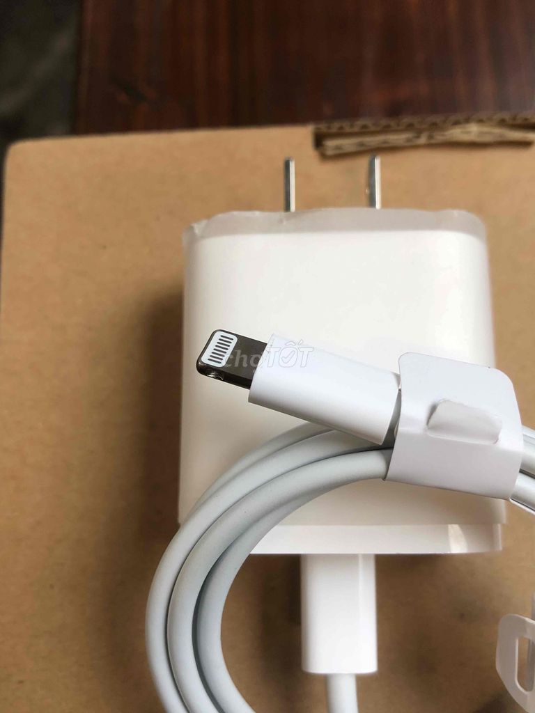 Bán bộ sạc nhanh 20W zin Apple cho ip 14 15 Max