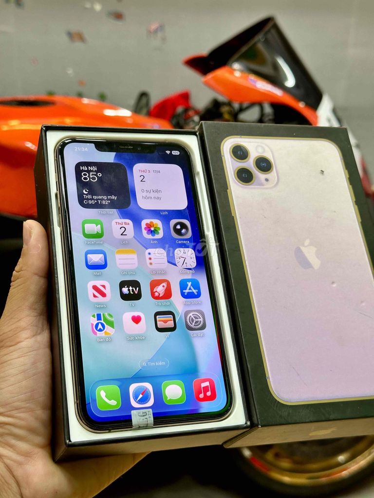 iPhone 11 Pro Max 512GB Vàng Quốc tế. Mua bán Điện thoại tại Thành phố Sóc Trăng Sóc Trăng được đăng bởi Tàii Tâyy hình 1