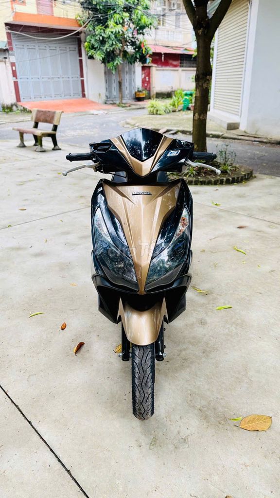 Honda Airblade 125 2014 nguyên bản. Mua bán Xe máy tại Quận Bắc Từ Liêm Hà Nội được đăng bởi XE MÁY ÁNH QUÂN hình 2
