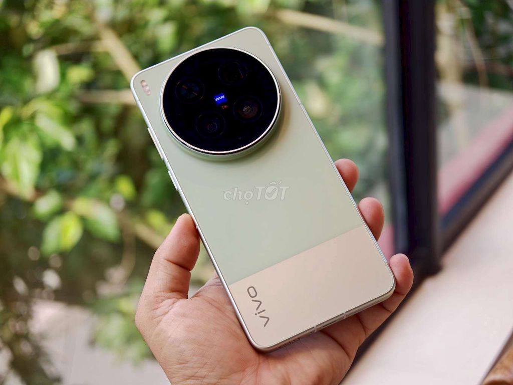 Vivo X300 Ultra 12/256 sạc 4 lần có giao lưu. Mua bán Điện thoại tại Quận 12 Tp Hồ Chí Minh được đăng bởi Đỗ Hậu Fb Dylan Đỗ hình 1