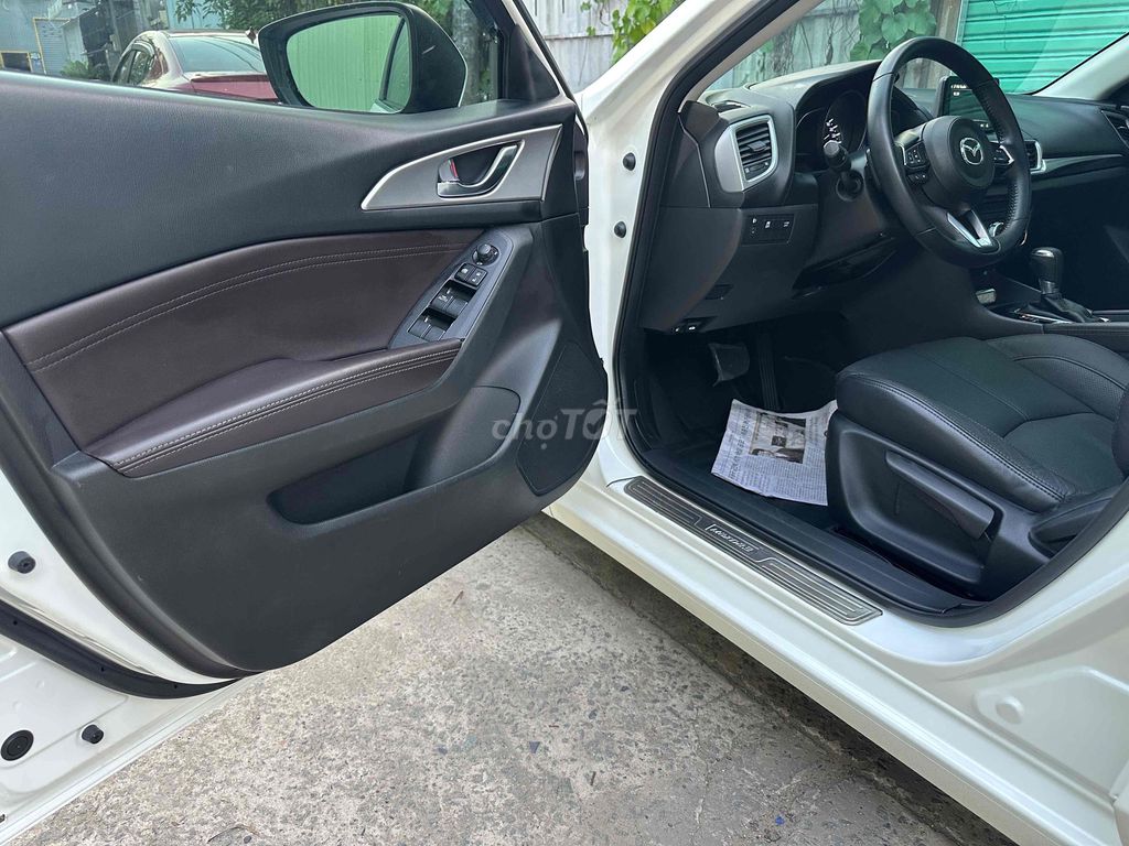 Mazda 3 2017 chuẩn chỉnh không lỗi. Mua bán Ô tô tại Quận Tân Phú Tp Hồ Chí Minh được đăng bởi Bảo Lam hình 9