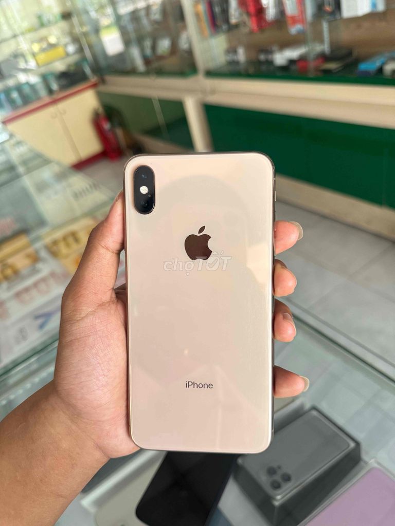 iPhone Xs Max 64GB Vàng gold 100%. Mua bán Điện thoại tại Thị xã Tân Uyên Bình Dương được đăng bởi Hùng trần hình 1