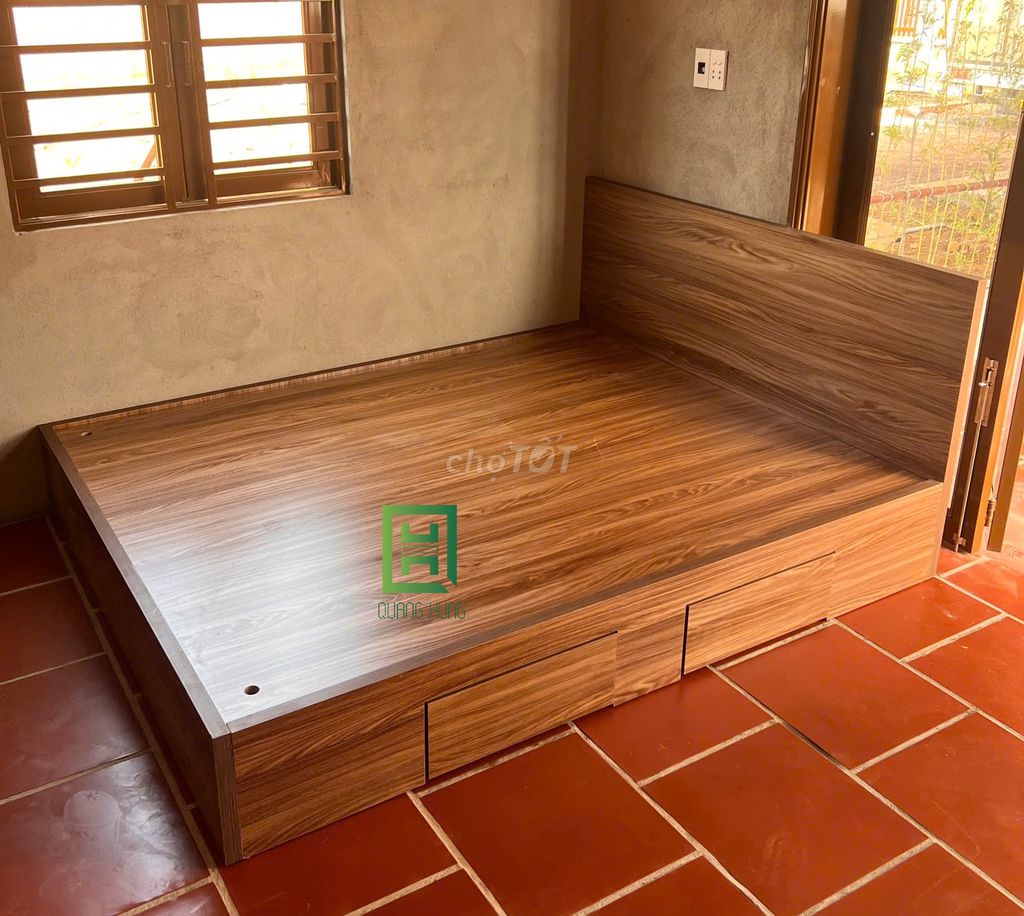 Giường ngủ Quang Hùng Gỗ MDF Vàng, Nâu. Mua bán Giường, chăn ga gối nệm tại Thành phố Thuận An Bình Dương được đăng bởi Nội Thất Quang Hùng TD hình 1