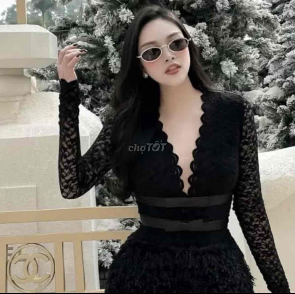 Đầm Nữ Ren Thanh Lịch Màu Đen. Mua bán Quần áo tại Huyện Nhà Bè Tp Hồ Chí Minh được đăng bởi Bảo Gia hình 1