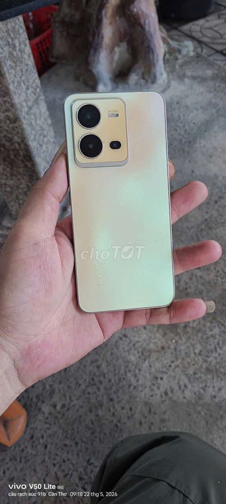 Vivo V25E.ram 8+8 bn 128G ngoại hình đẹp pin trâu. Mua bán Điện thoại tại Quận Bình Thuỷ Cần Thơ được đăng bởi cầu rạch súc 91b Nguyễn Văn Linh  hình 1