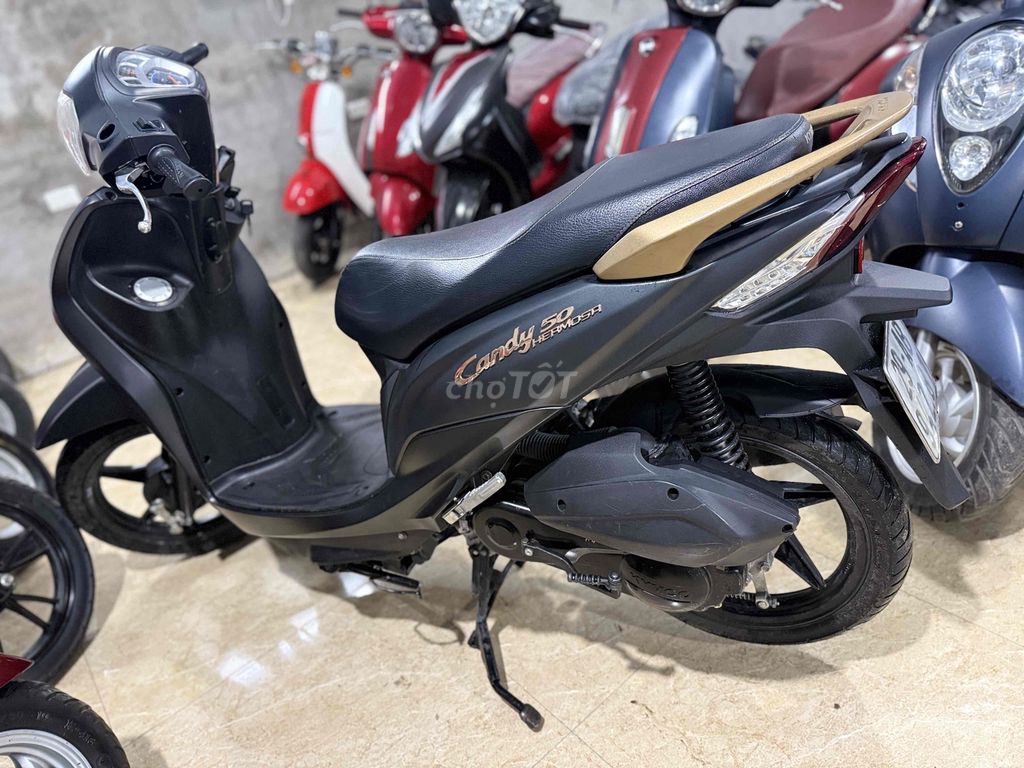 Thanh lý kimco Candy hermosa 50 cc siêu mới. Mua bán Xe máy tại Quận Bắc Từ Liêm Hà Nội được đăng bởi Hữu Nhuận hình 2