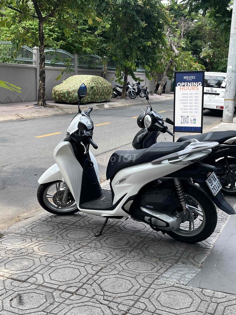 SH 125i Thắng ABS 2024 Odo4k. Mua bán Xe máy tại Quận Bình Thạnh Tp Hồ Chí Minh được đăng bởi Trân hình 1