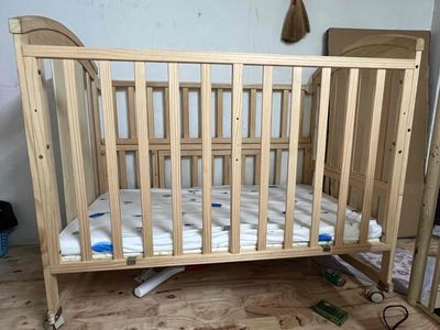 cũi. Mua bán Mẹ và bé tại Quận Bình Thạnh Tp Hồ Chí Minh được đăng bởi hoàng thị hương