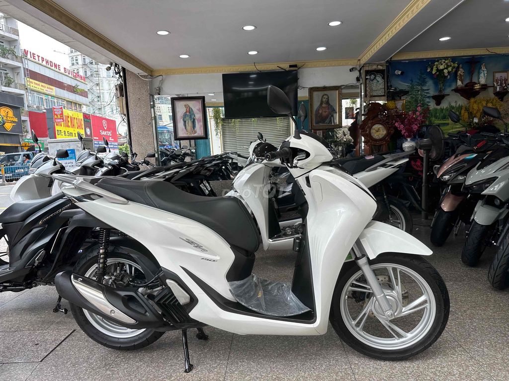 SH 150i ABS + HSTC 2021 Trắng BSTP Chính Chủ. Mua bán Xe máy tại Quận Phú Nhuận Tp Hồ Chí Minh được đăng bởi Ngô Hà hình 6