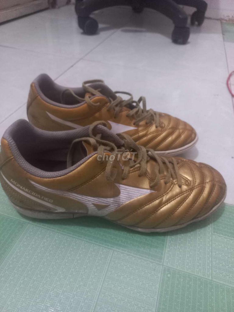 Giày bóng đá Mizuno Monarcida Neo size 39.5