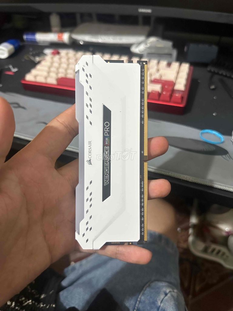 RAM Corsair Vengeance RGB Pro 16GB. Mua bán Linh kiện (RAM, Card...) tại Quận Hà Đông Hà Nội được đăng bởi Hải Nam hình 1