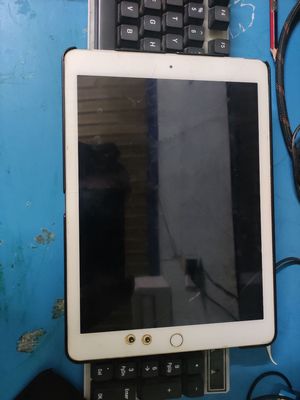 Bán iPad Air 2 wifi + 4G bản 64G mới 99% màu gold