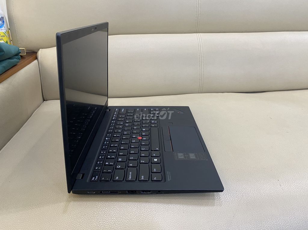 Lenovo X1 Carbon gen 8 (cpu i7-10510U )