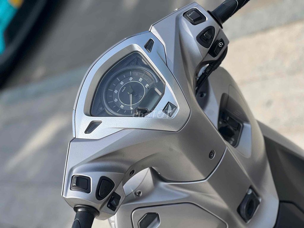 ❤️ Lead 125 đời 2020 smarkey up4val bstp 9chủ. Mua bán Xe máy tại Quận 11 Tp Hồ Chí Minh được đăng bởi Hưng Từ hình 10