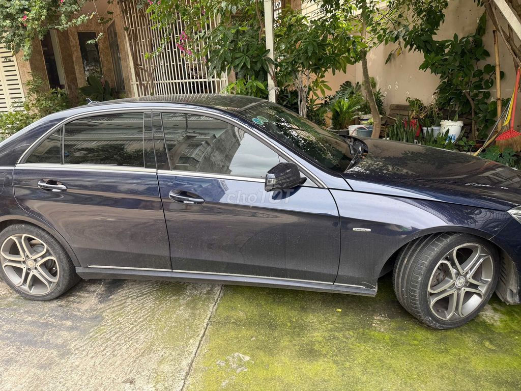 Mercedes Benz E Class 2015 E200 - 70000 km. Mua bán Ô tô tại Thành phố Thủ Đức Tp Hồ Chí Minh được đăng bởi Phạm Thị Xuân Mai hình 3