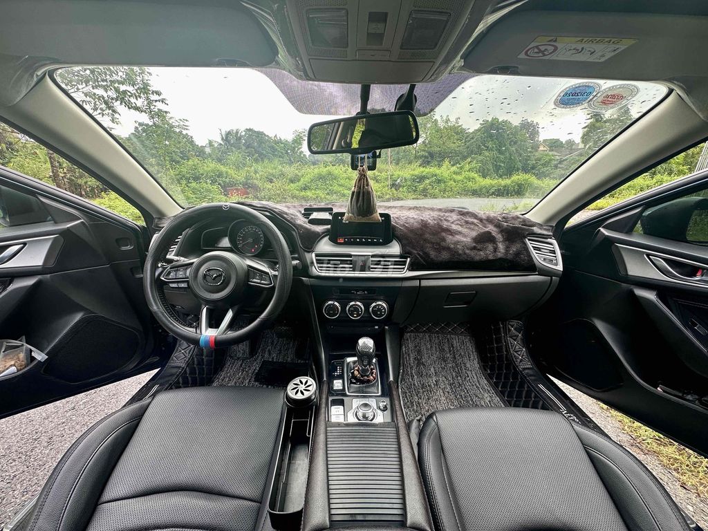Mazda 3 2018 1.5 AT Sedan - 90000 km. Mua bán Ô tô tại Thành phố Thanh Hóa Thanh Hóa được đăng bởi Tuan Pham hình 5
